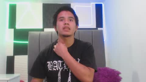 adonis_latin_19 online show from April 2026 03:17:02 AM