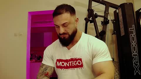 Adonis online show from January 2025 07:40:01 PM