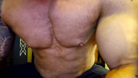 Adonis online show from April 2026 07:55:02 PM