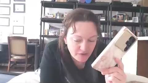 adorable22 online show from December 2025 05:51:02 PM