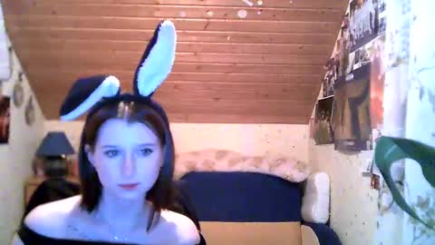 Snapshot of adorable_sparkle chatting on March 2025 04:24:02 PM adorable_sparkle online show from March 2025 04:24:02 PM