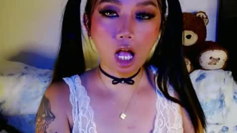Snapshot of adorableslutxxx chatting on April 2026 01:52:02 AM jasmine online show from April 2026 01:52:02 AM