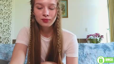 Snapshot of adorielle chatting on May 2026 05:16:01 AM Lia online show from May 2026 05:16:01 AM