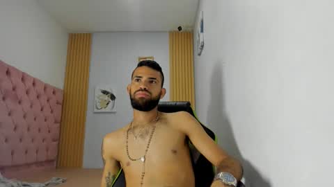 Snapshot of adri_sexboy229 chatting on October 2025 07:26:02 AM adri_sexboy229 online show from October 2025 07:26:02 AM