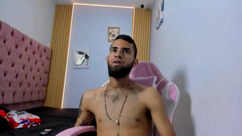 Snapshot of adri_sexboy229 chatting on October 2025 02:09:02 AM adri_sexboy229 online show from October 2025 02:09:02 AM
