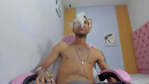 Snapshot of adri_sexboy229 chatting on October 2025 07:20:01 AM adri_sexboy229 online show from October 2025 07:20:01 AM