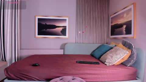 adri online show from April 2026 09:34:01 PM