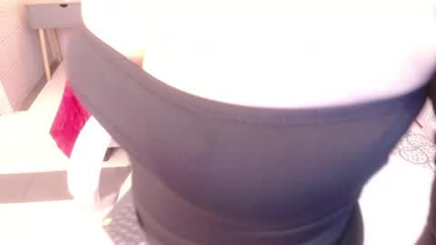 Adri online show from April 2026 03:56:01 AM