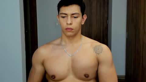 Snapshot of adrian_del_mar chatting on April 2026 06:13:02 PM Adrian del Mar online show from April 2026 06:13:02 PM