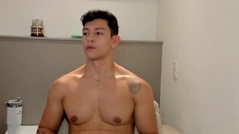 Snapshot of adrian_del_mar chatting on July 2026 09:11:01 PM Adrian del Mar online show from July 2026 09:11:01 PM