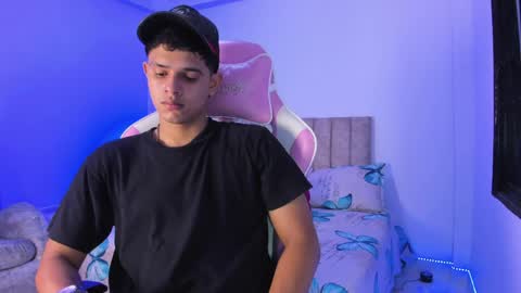 ADRIAN online show from April 2026 06:49:02 PM