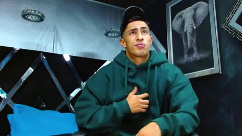   online show from December 2024 11:40:01 AM