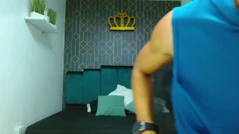   online show from January 2025 11:47:02 AM