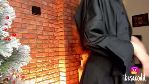 Snapshot of adriana_allen chatting on December 2024 01:59:02 AM Adri online show from December 2024 01:59:02 AM