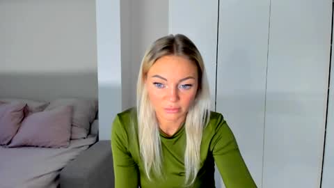 Adriana online show from May 2026 06:21:03 AM