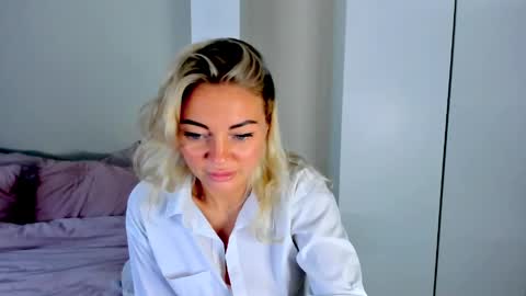 Adriana online show from June 2026 04:56:02 PM