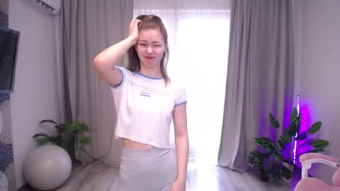 Snapshot of adriana_meow246 chatting on February 2026 07:07:01 AM Adriana online show from February 2026 07:07:01 AM