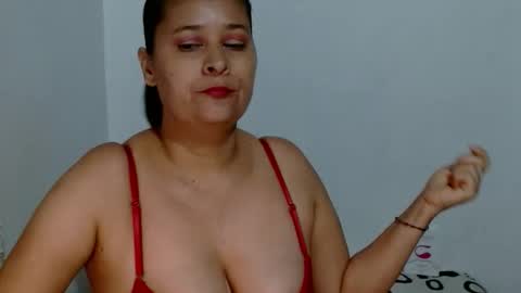 Adriana milf online show from October 2025 05:08:02 AM