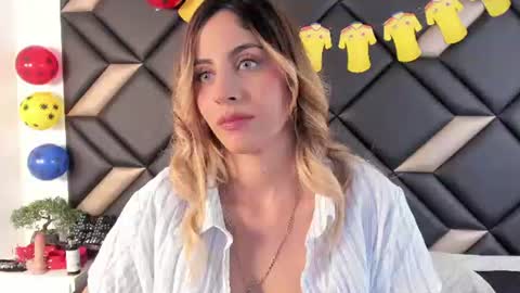 Adriana Harlow online show from June 2026 07:04:02 PM