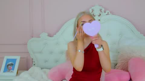 Adriana Rockefeller online show from April 2026 04:29:01 PM