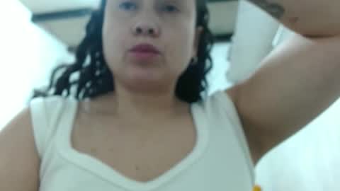 Adriana Tellez online show from October 2025 01:25:01 PM