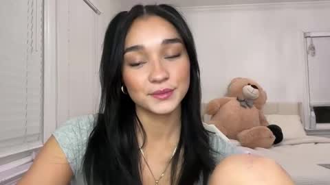 Snapshot of adriannarodriguez chatting on January 2025 01:35:01 AM Adrianna  online show from January 2025 01:35:01 AM