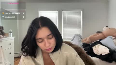 Snapshot of adriannarodriguez chatting on October 2025 04:51:01 PM Adrianna  online show from October 2025 04:51:01 PM