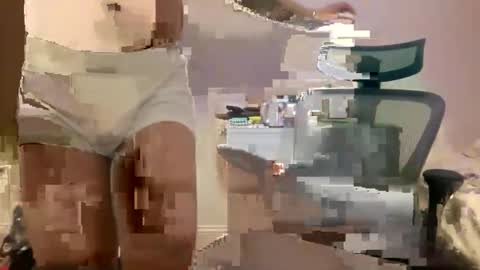 adriano guapo online show from December 2025 10:09:01 AM