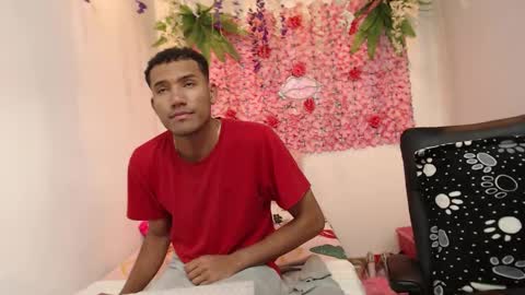 Snapshot of adriel_and_risitos_ chatting on September 2025 09:34:01 AM adriel_and_risitos_ online show from September 2025 09:34:01 AM