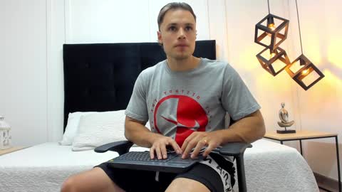 Snapshot of adrien_roche888 chatting on February 2025 11:15:02 PM Adrein Roche online show from February 2025 11:15:02 PM