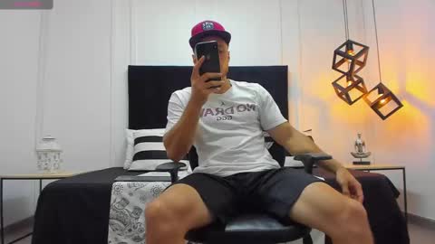 Snapshot of adrien_roche888 chatting on February 2025 11:30:01 PM Adrein Roche online show from February 2025 11:30:01 PM