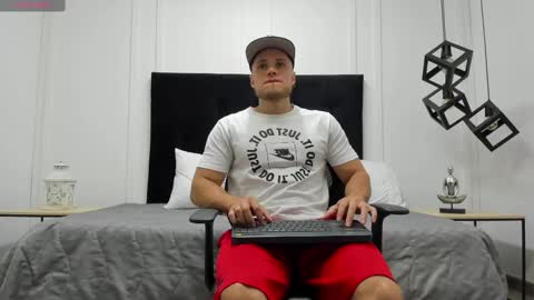 Snapshot of adrien_roche888 chatting on March 2025 12:29:02 AM Adrein Roche online show from March 2025 12:29:02 AM