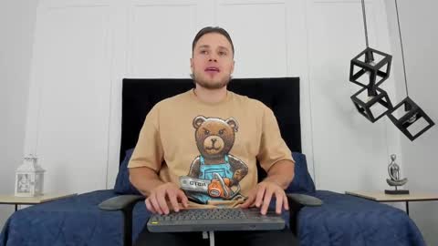 Snapshot of adrien_roche888 chatting on March 2025 11:14:01 PM Adrein Roche online show from March 2025 11:14:01 PM