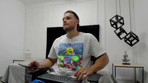 Snapshot of adrien_roche888 chatting on March 2025 11:15:01 PM Adrein Roche online show from March 2025 11:15:01 PM