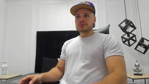 Snapshot of adrien_roche888 chatting on September 2025 11:05:02 PM Adrein Roche online show from September 2025 11:05:02 PM