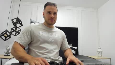 Snapshot of adrien_roche888 chatting on September 2025 09:06:02 PM Adrein Roche online show from September 2025 09:06:02 PM