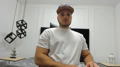 Snapshot of adrien_roche888 chatting on September 2025 10:26:01 PM Adrein Roche online show from September 2025 10:26:01 PM