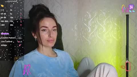 Snapshot of adrihanna chatting on May 2026 06:04:02 PM Adriana online show from May 2026 06:04:02 PM
