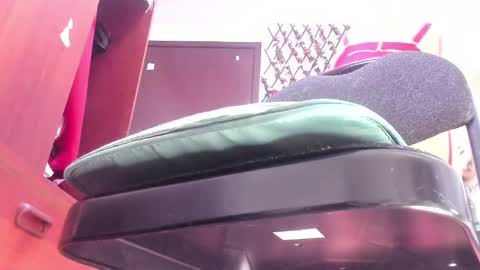 adriiana_fox_ online show from January 2025 06:37:02 PM