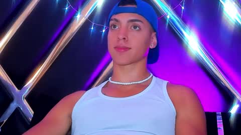 Adrian Lopez online show from December 2024 09:45:02 PM