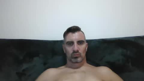 Adrian online show from November 2025 12:28:02 PM