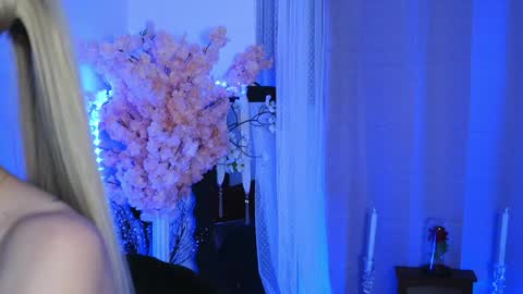 Aelia online show from March 2026 05:36:01 PM