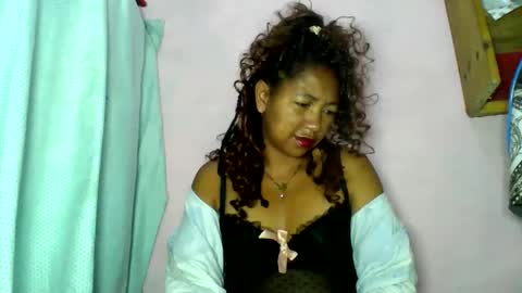 aelyaa online show from May 2026 06:13:02 PM