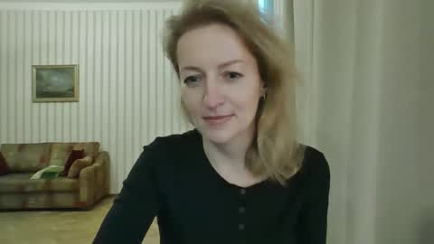 Snapshot of aeroliss chatting on May 2026 05:06:01 PM aeroliss online show from May 2026 05:06:01 PM