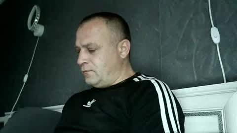 Sasha online show from October 2025 04:57:01 AM