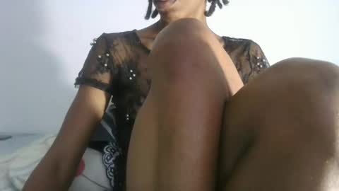 Snapshot of africadeluxe chatting on December 2024 11:38:01 AM Africa online show from December 2024 11:38:01 AM