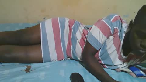 Snapshot of african_pussy2 chatting on October 2025 07:52:01 AM african_pussy2 online show from October 2025 07:52:01 AM