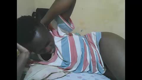 Snapshot of african_pussy2 chatting on December 2025 07:25:02 AM african_pussy2 online show from December 2025 07:25:02 AM