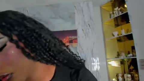 Snapshot of afrikan_diva chatting on July 2026 04:40:01 AM afrikan_diva online show from July 2026 04:40:01 AM