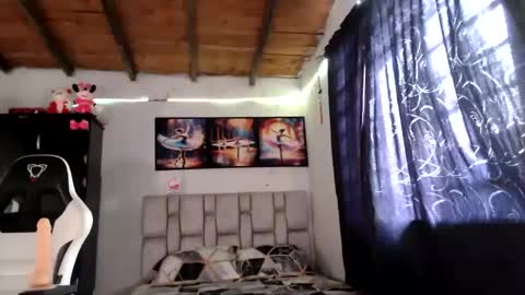 afrodita096 online show from December 2024 06:35:01 PM